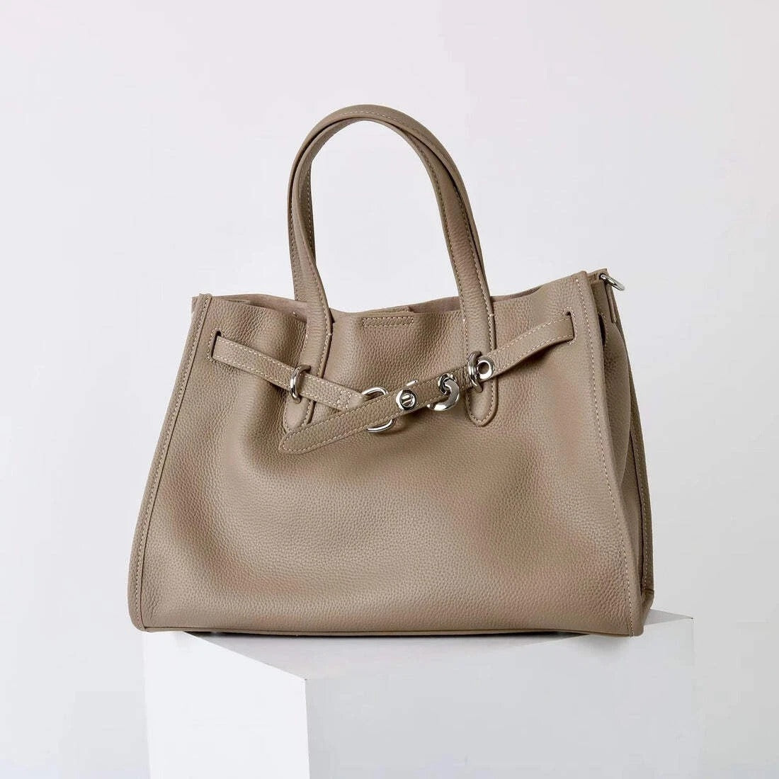 Urban Luxe — Genuine Leather Power Tote. Women’s shoulder bag
