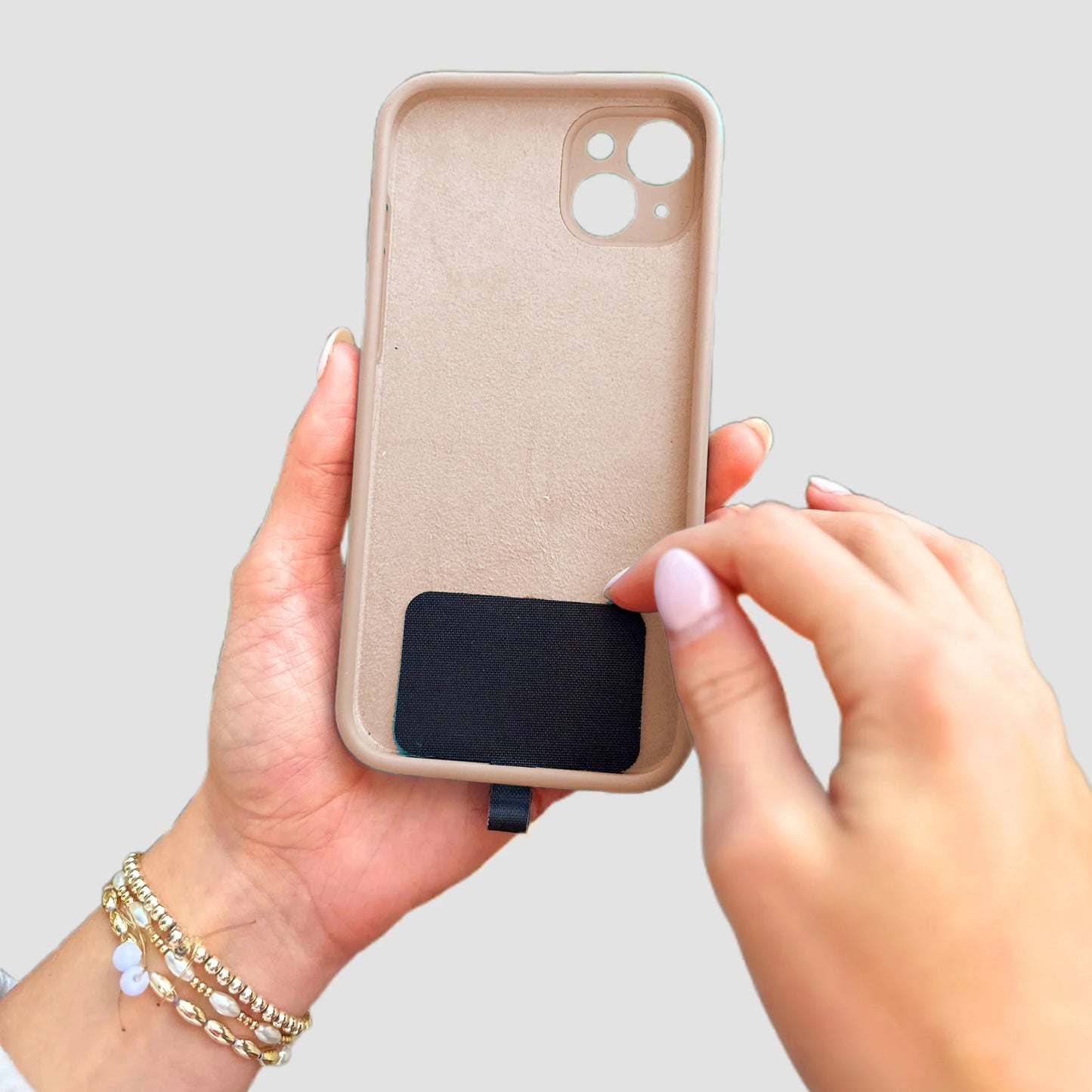 Clip & Go Strap w/Zippered Pouch