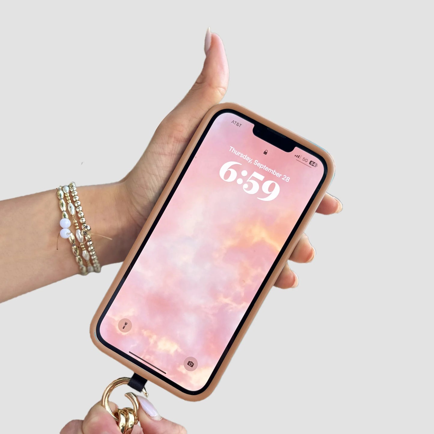 Clip & Go Strap w/Zippered Pouch