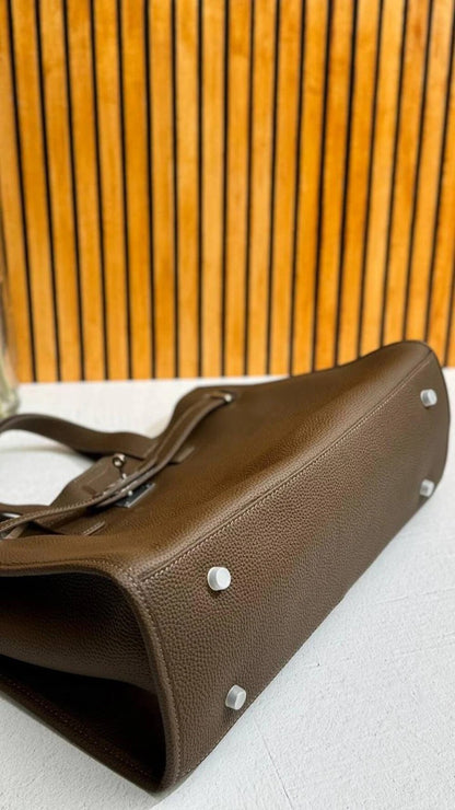 Urban Luxe — Genuine Leather Power Tote. Women’s shoulder bag